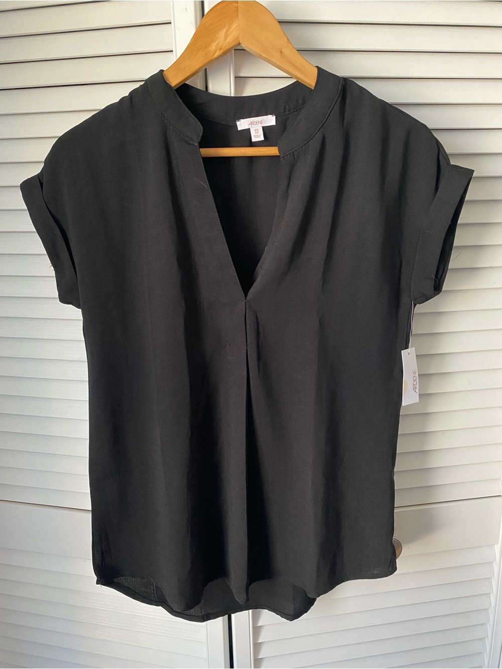 Ardene Black V-Neck Short Sleeve Tunic Blouse